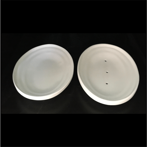 This image has an empty alt attribute; its file name is 03.png